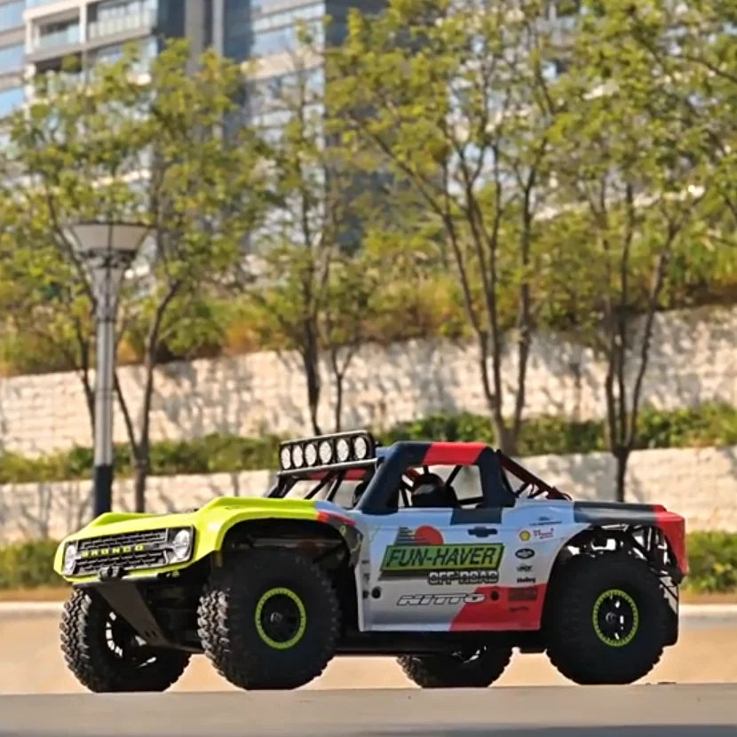 FMS Ford Fierce Horse 1/18 Brush Remote Control Short Truck Simulation RC Car Climbing Off-Road Vehicle Model Racing Car Toy